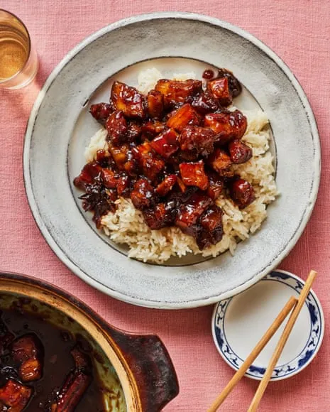 Erchen Chang's Flavorful Creations for Savory Pork Stew and Crispy Radish Bites